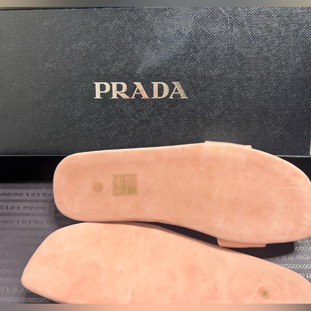 Prada Travel Slippers new - Picture 3 of 9